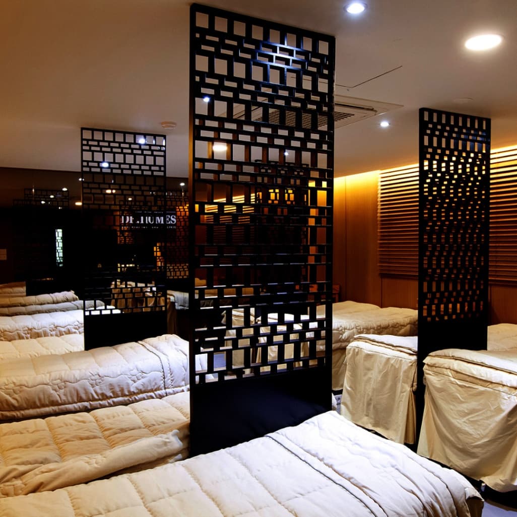 Dr. Homes
dermatology beauty clinic clinic, photo 2