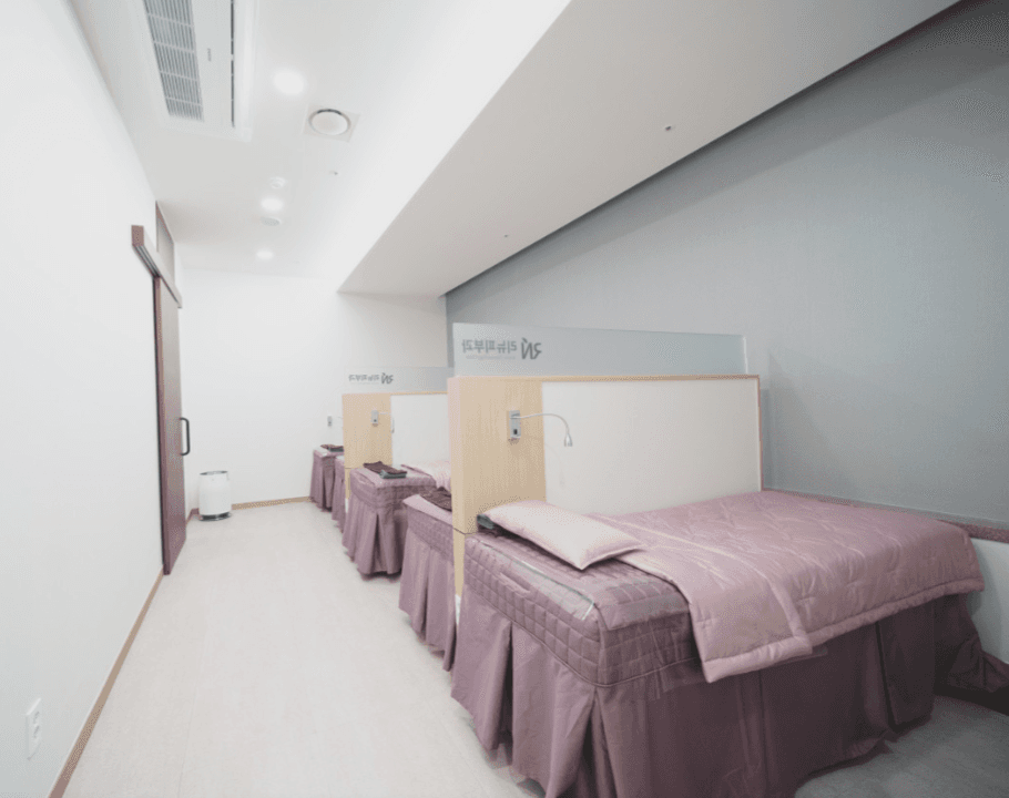 Renew Dermatolog clinic clinic, photo 3